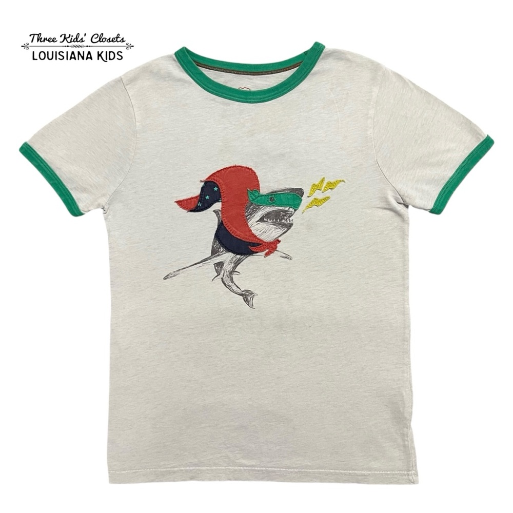 Mini Boden Cream Short Sleeve Tee with Green Trim and Red/Blue Shark Graphic